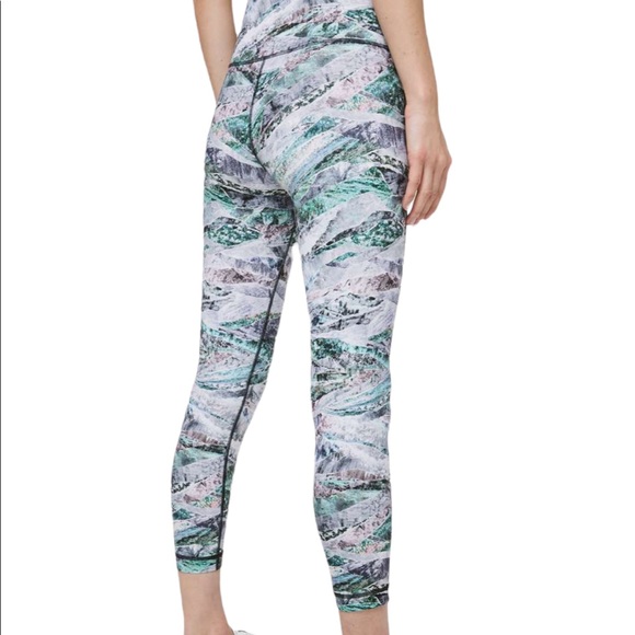 Lululemon Wunder Under Luxtreme - Picture 3 of 12